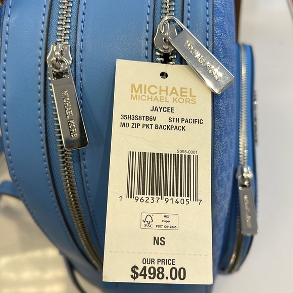 Michael Kors Jaycee Medium Signature Logo Backpack
South Pacific
NWT - Picture 9 of 16